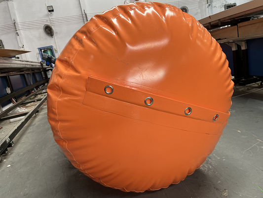 Litong Tamaño personalizado Larga duración Barrera de inundación impermeable para hogares Barrera de inundación inflada llena de agua