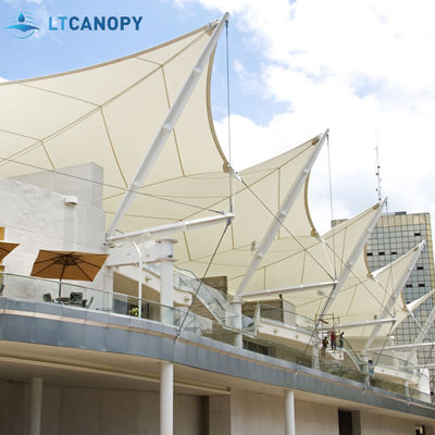 Venta al por mayor Paisaje al aire libre Canopy de tracción Paraguas Tejido Fortaleza de la estructura de la membrana Paseo Tejido Estructura de tracción