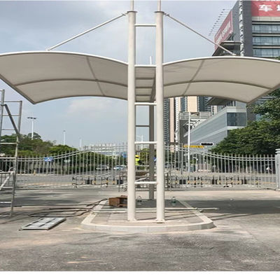 Estacionamiento de alta calidad Parqueterías sombrillas Estructura de membrana de resistencia Techo de tejido Estructura de cubierta tienda de campaña